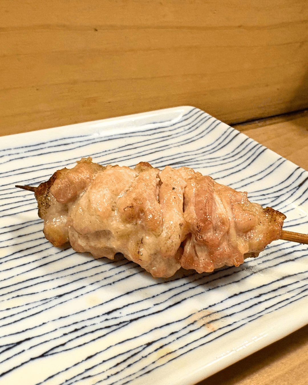 【新井薬師前】「焼鳥照喜」串メニュー「せせり」