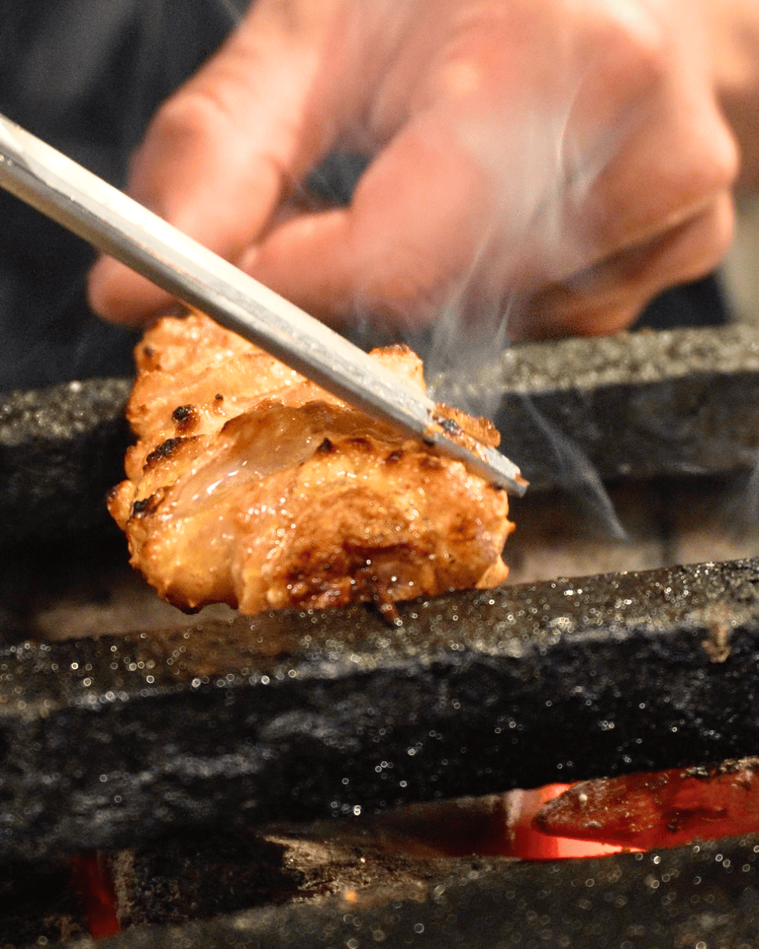 【新井薬師前】目の前の鶏肉を美味しく焼く、シンプルだけどそれが難しい│新井薬師で人気の「焼鳥照喜」