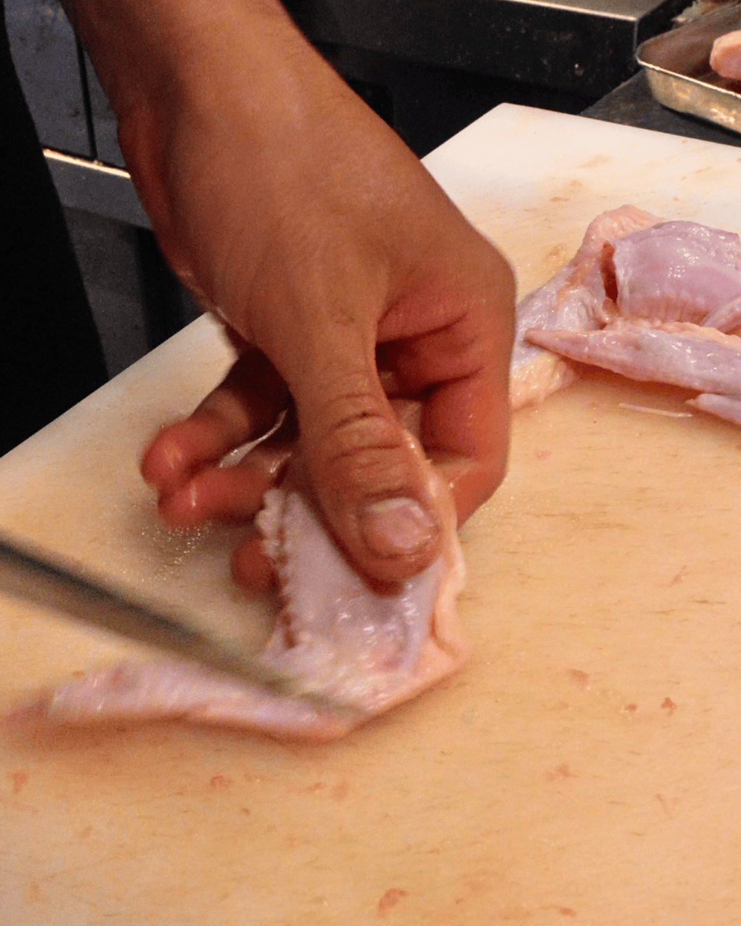 【新井薬師前】目の前の鶏肉を美味しく焼く、シンプルだけどそれが難しい│新井薬師で人気の「焼鳥照喜」